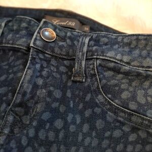 Anthropologie Level 99 Blue Cheetah Janice Ultra Skinny Fit Stretch